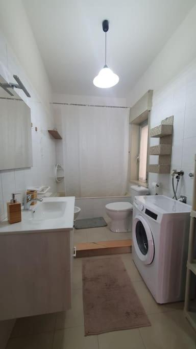 La Zagara en Taormina — bathroom