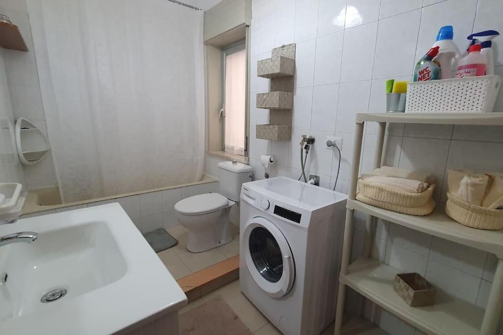 La Zagara en Taormina — bathroom