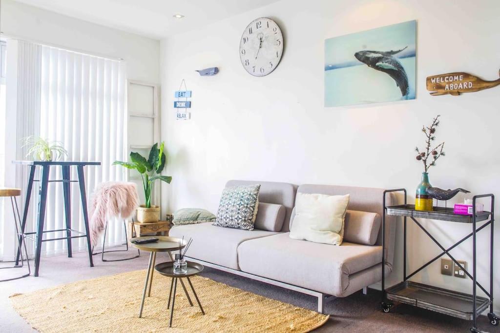 Character Apartment in Central Downtown Auckland