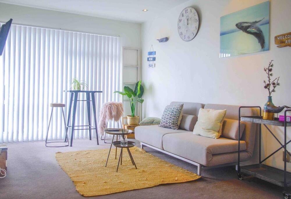 Character Apartment in Central Downtown Auckland