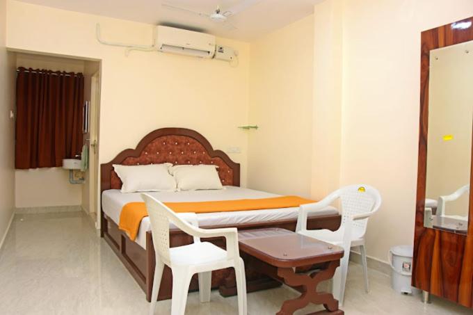 Ethiraj Stay Inn Guest house-AALA view 4