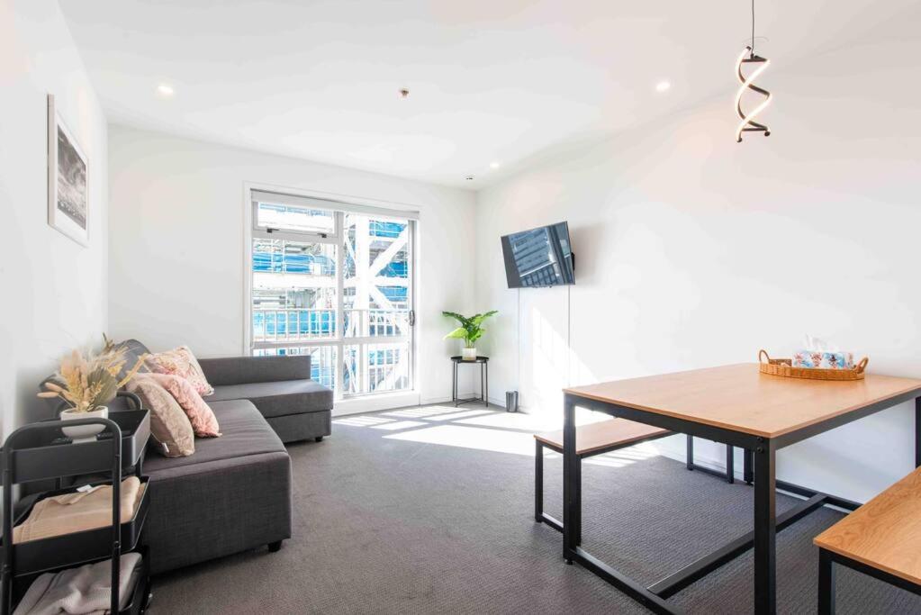 Character Apartment in Central Downtown Auckland