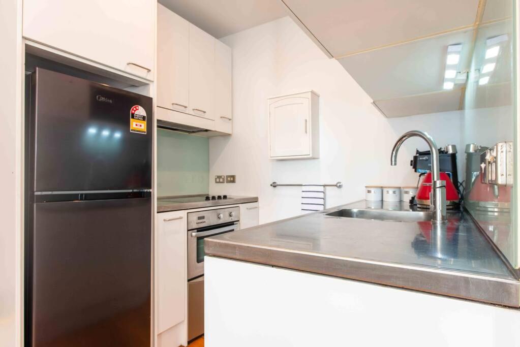 Character Apartment in Central Downtown Auckland