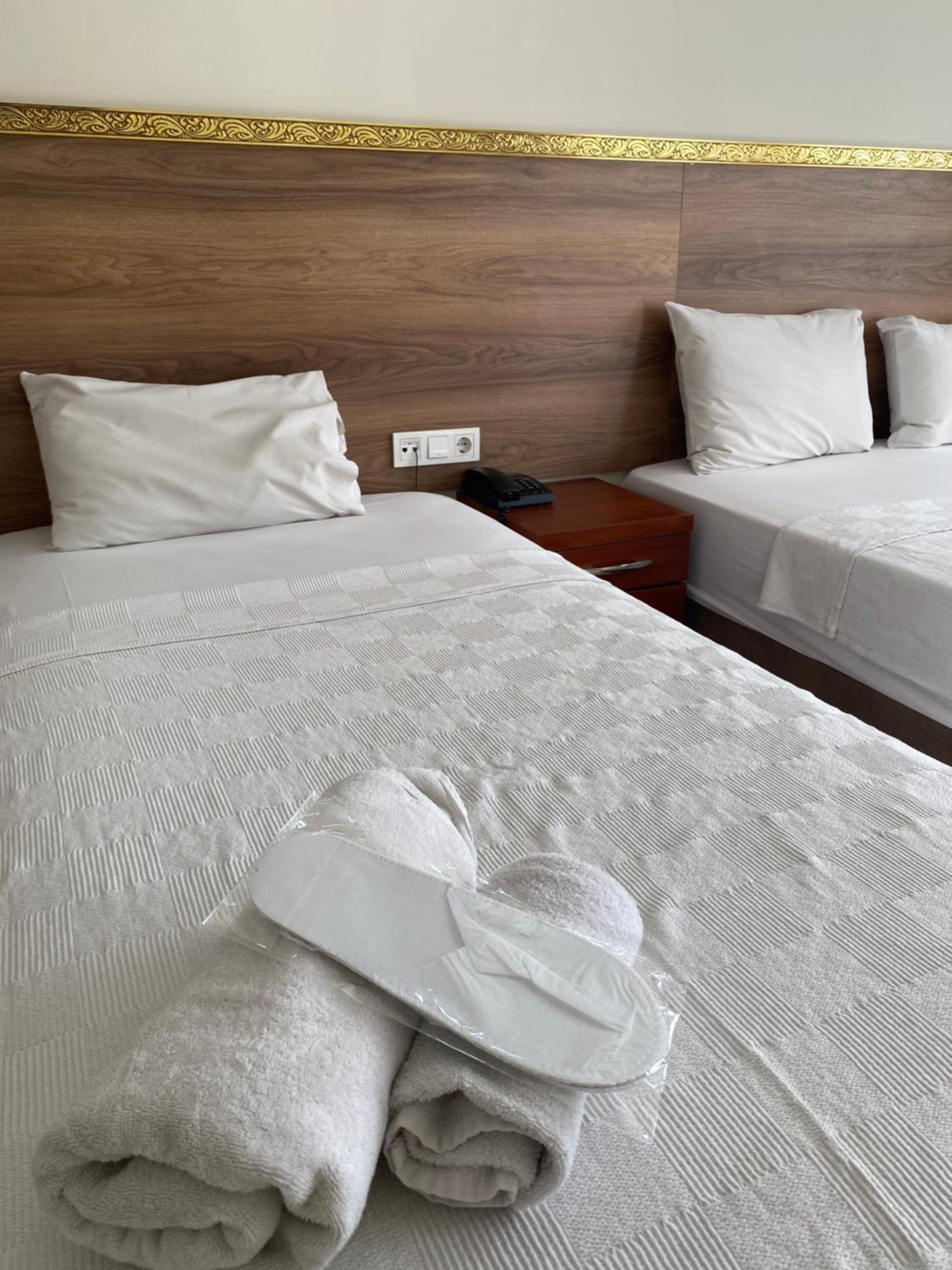 Real Life Otel - Image 47