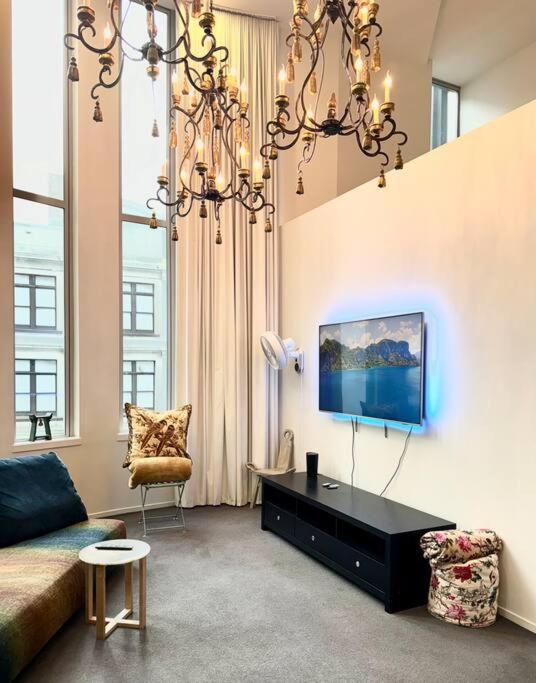 Character Apartment in Central Downtown Auckland
