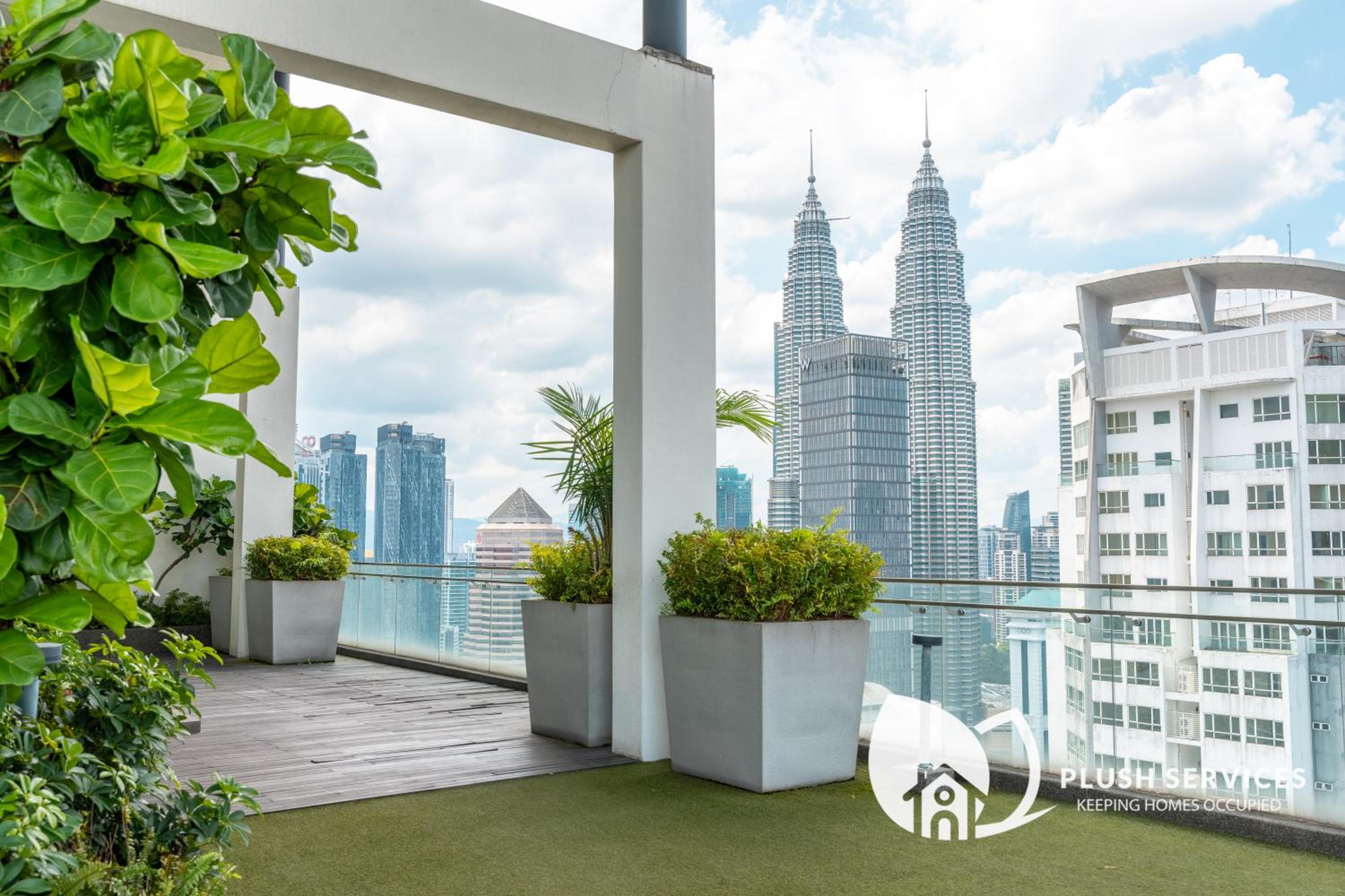 188 Premium Suites by Plush