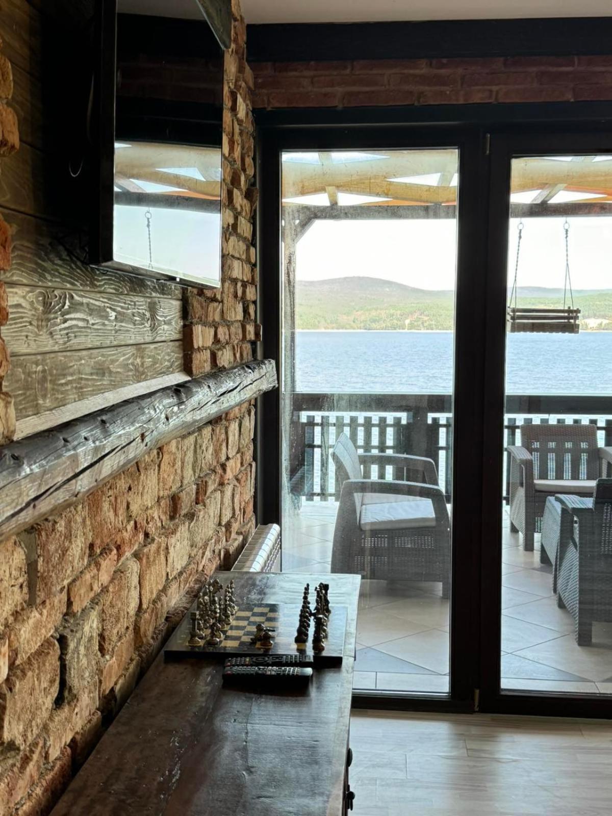 Villa Iskar Lake Residence by BookVillaBG