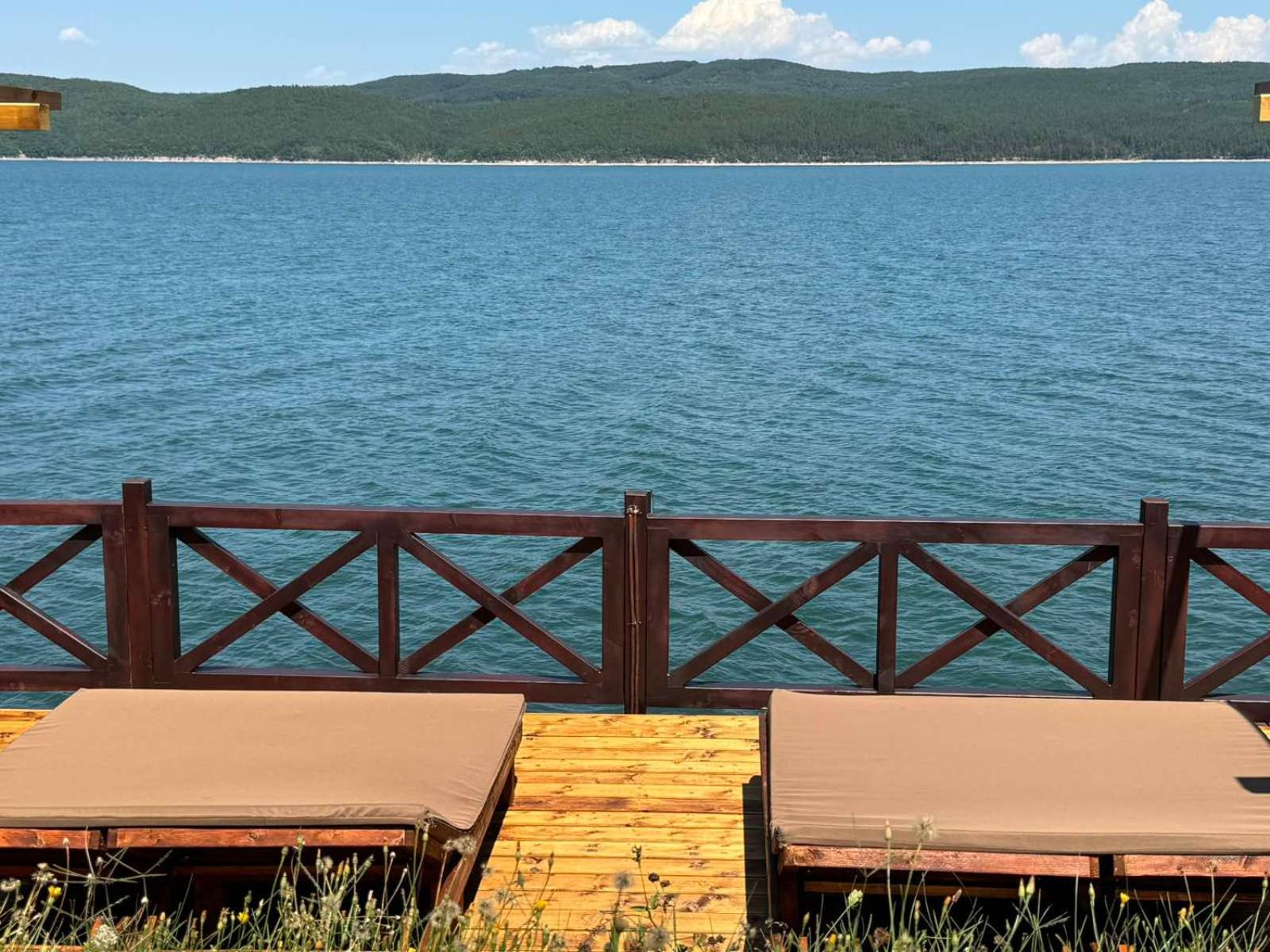 Villa Iskar Lake Residence by BookVillaBG