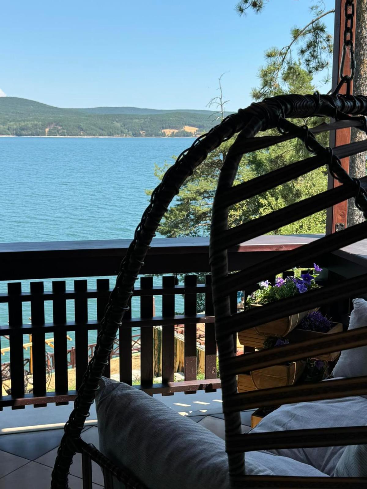 Villa Iskar Lake Residence by BookVillaBG