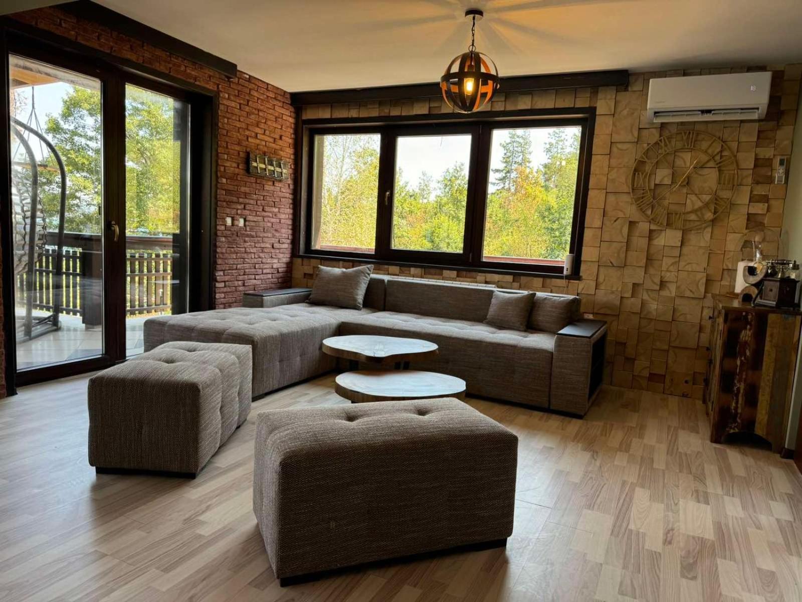 Villa Iskar Lake Residence by BookVillaBG