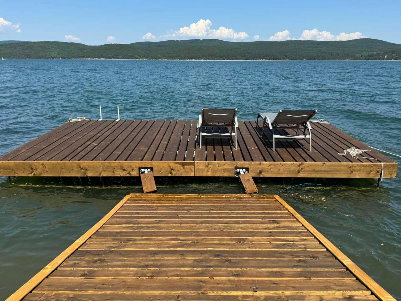 Villa Iskar Lake Residence by BookVillaBG