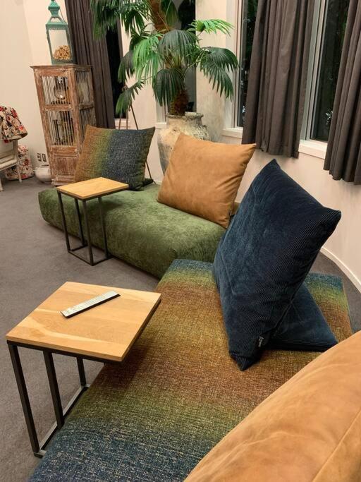 Character Apartment in Central Downtown Auckland
