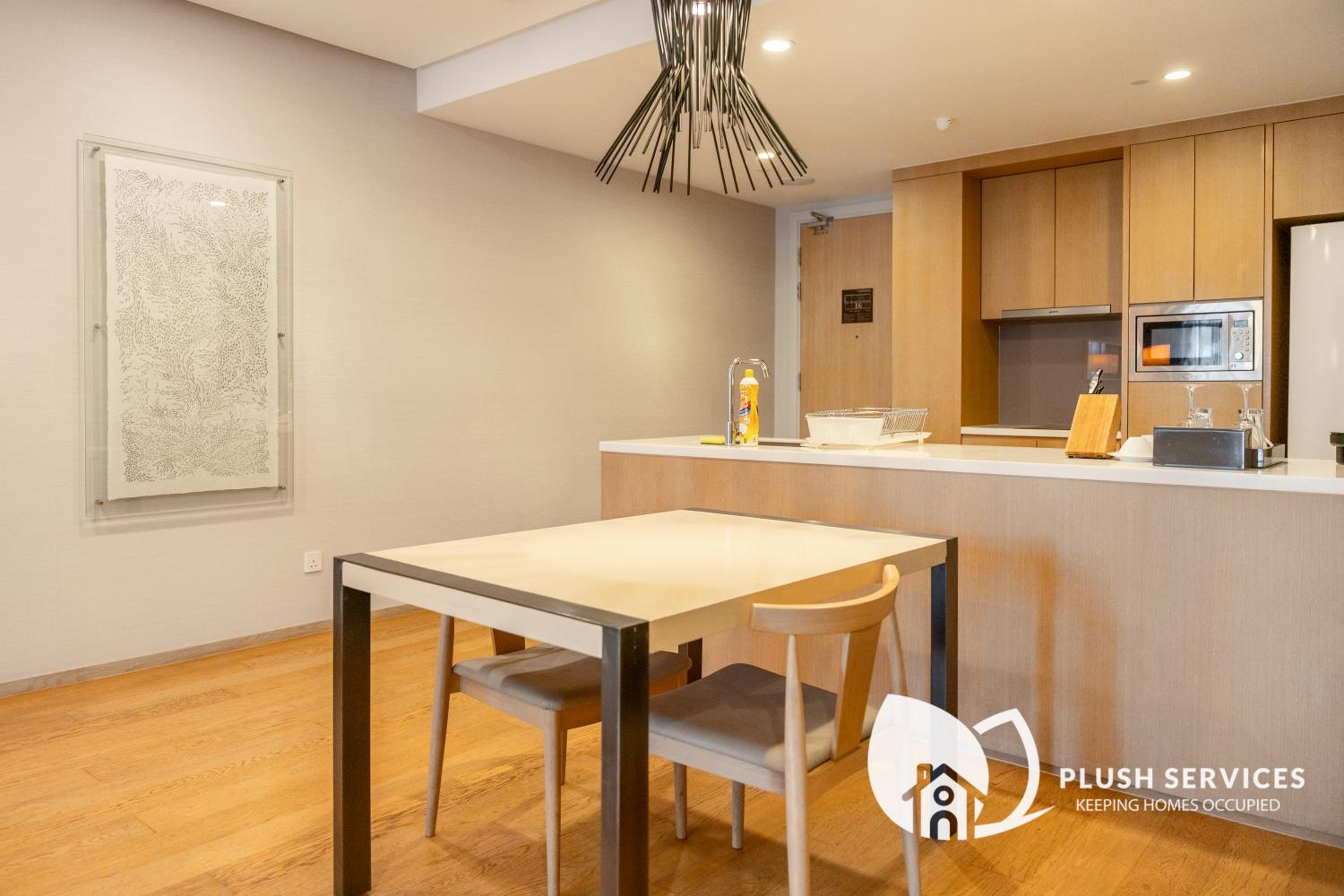 188 Premium Suites by Plush