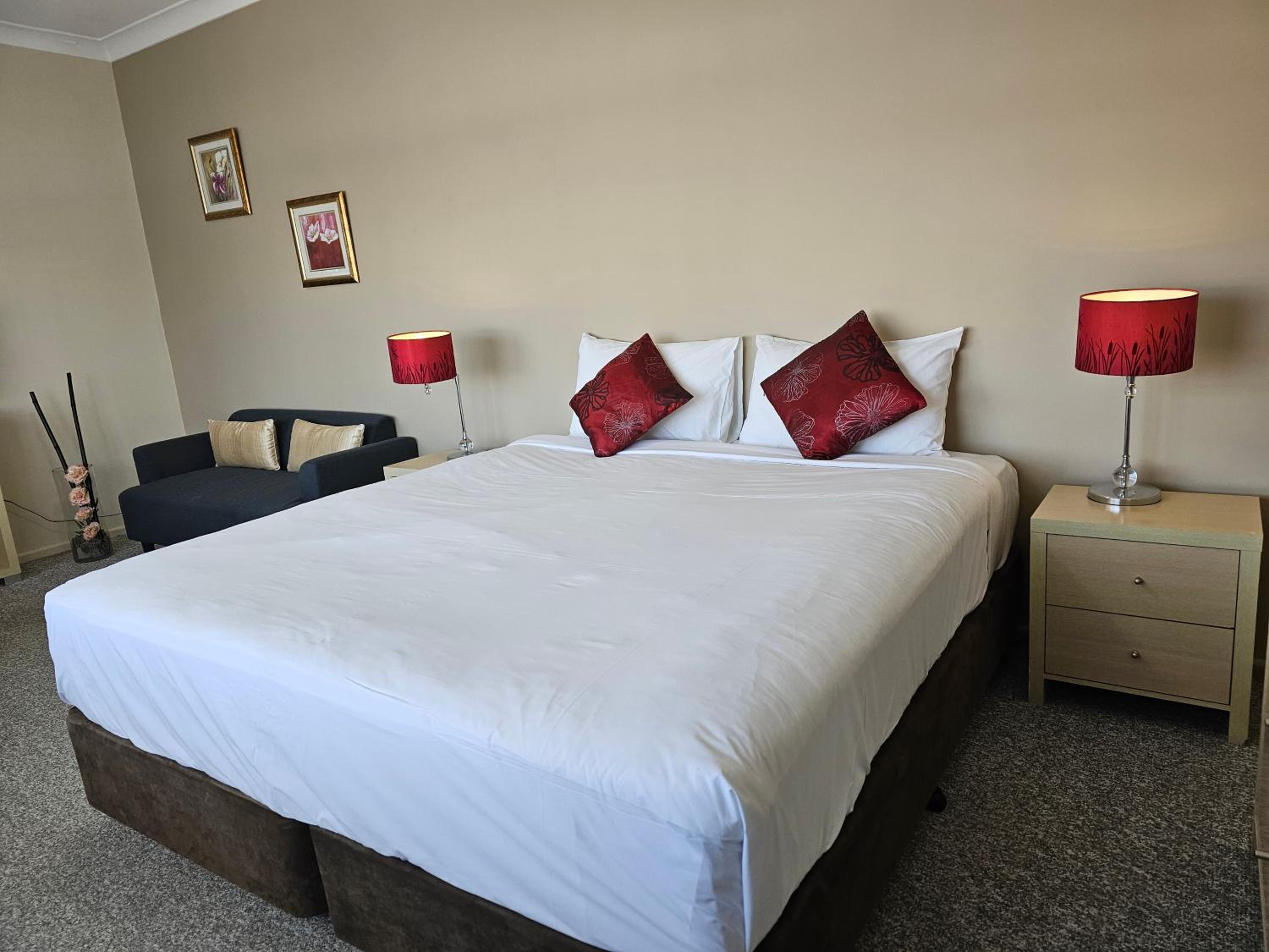 Country Lodge Motor Inn
