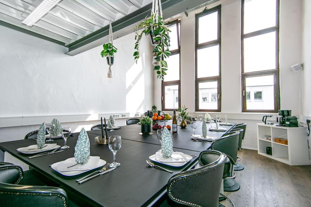 meeting & event spaces