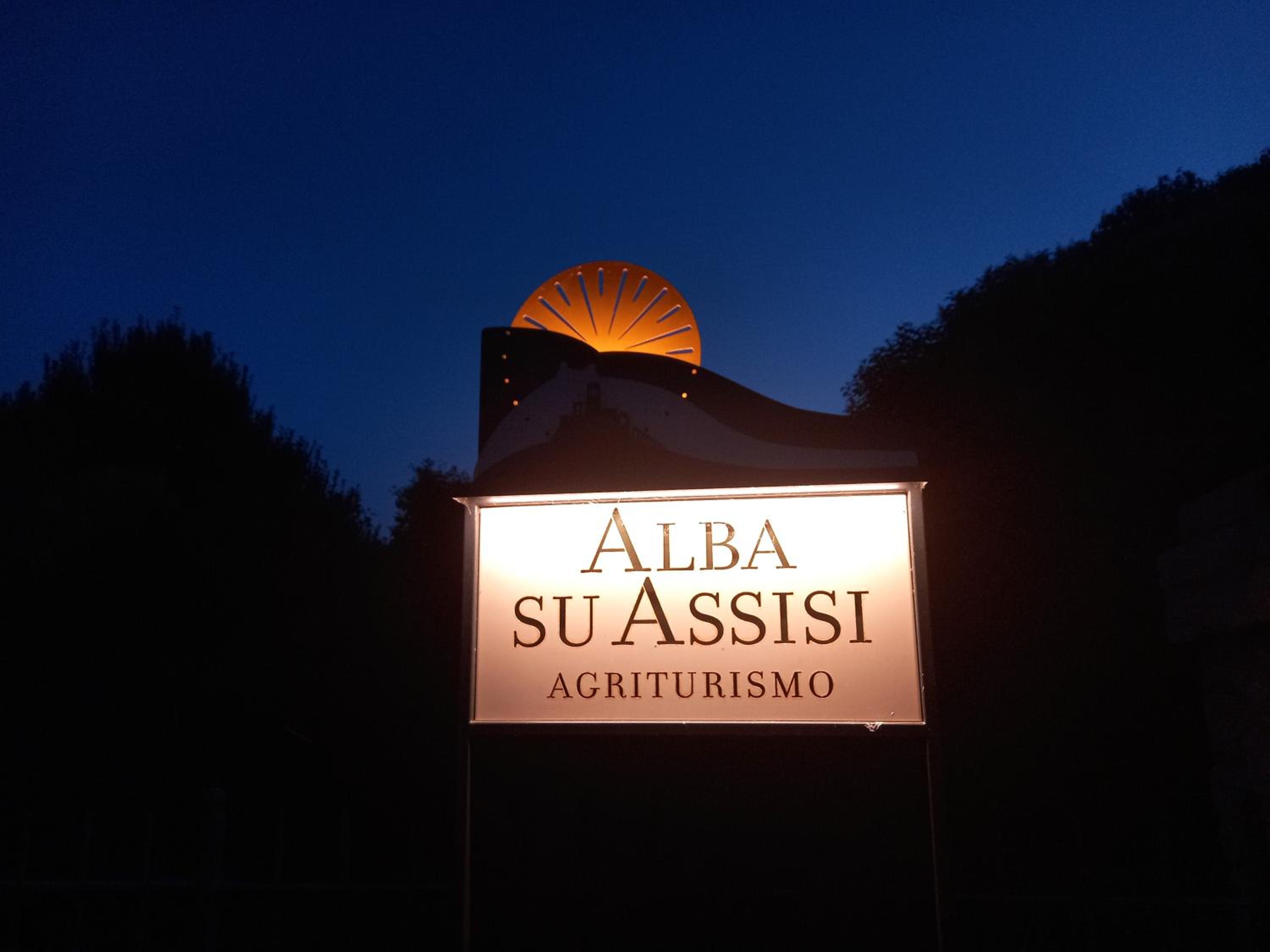Alba su Assisi view 2