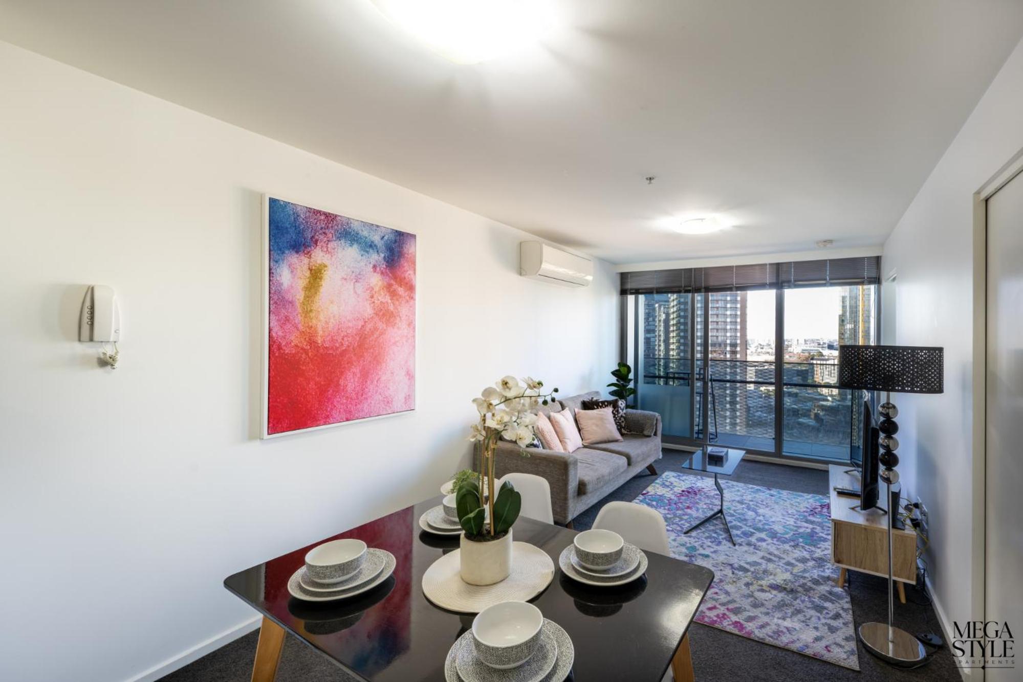 Mega Style Apartments Mainpoint