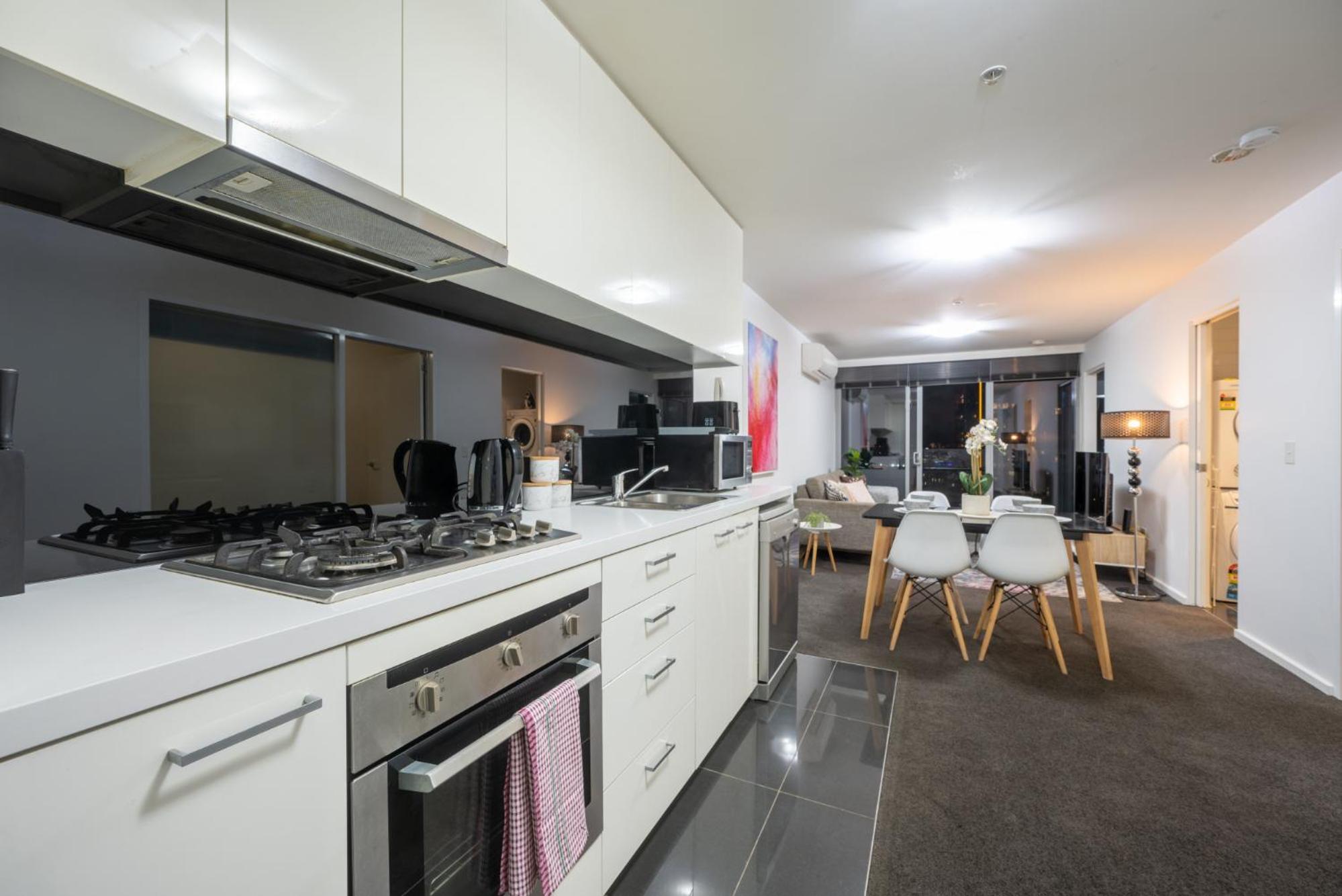 Mega Style Apartments Mainpoint