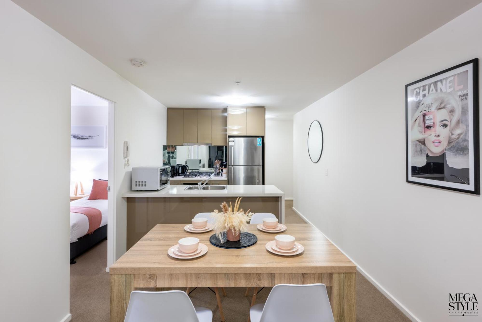 Mega Style Apartments Mainpoint