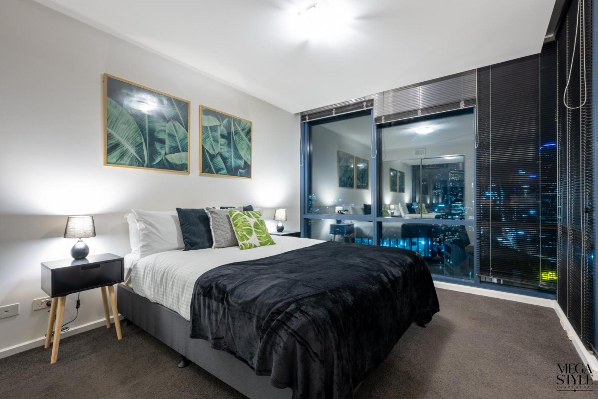 Mega Style Apartments Mainpoint
