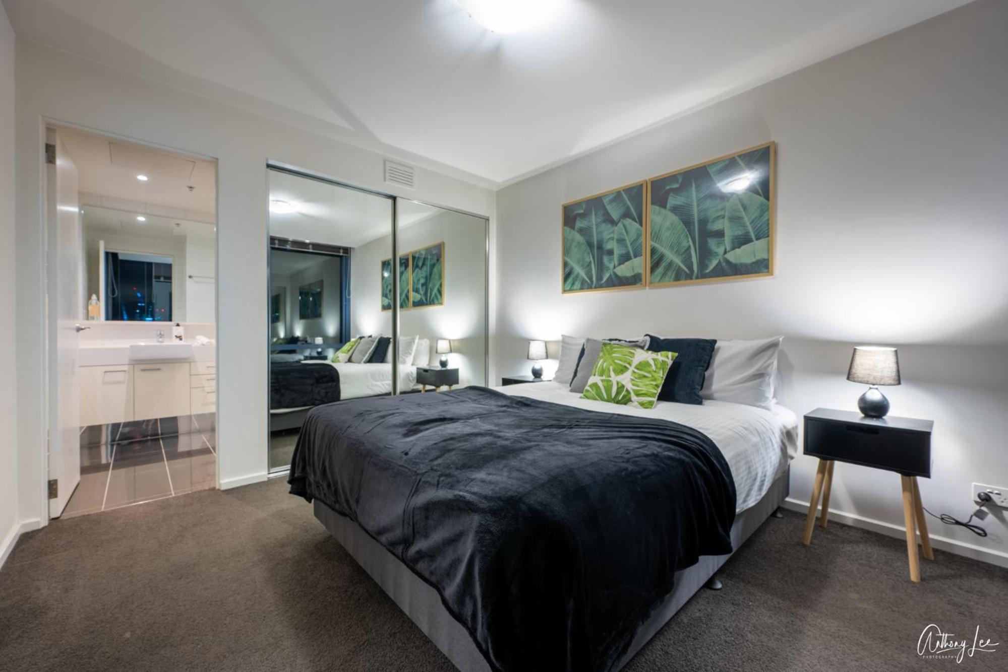 Mega Style Apartments Mainpoint