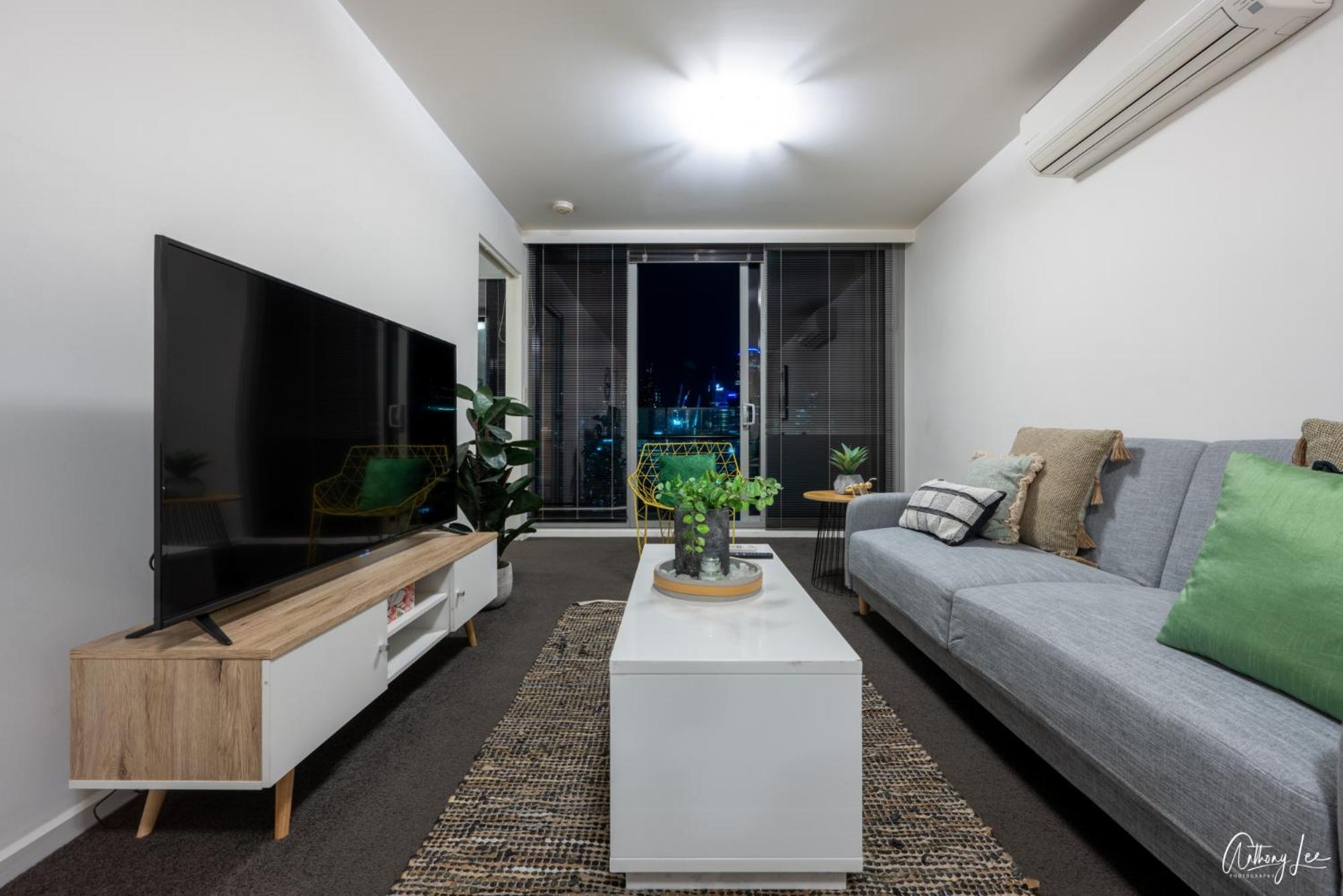 Mega Style Apartments Mainpoint