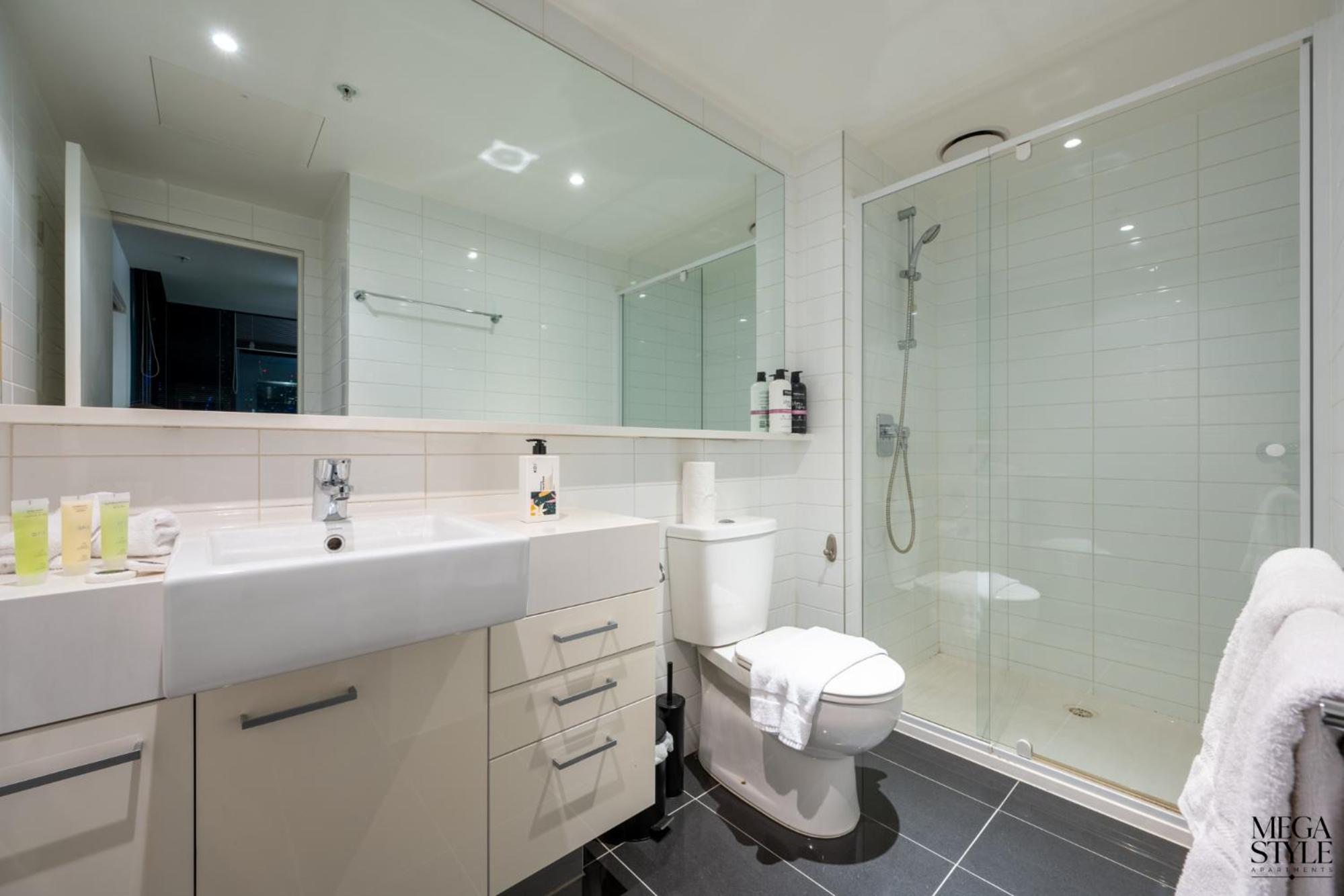 Mega Style Apartments Mainpoint