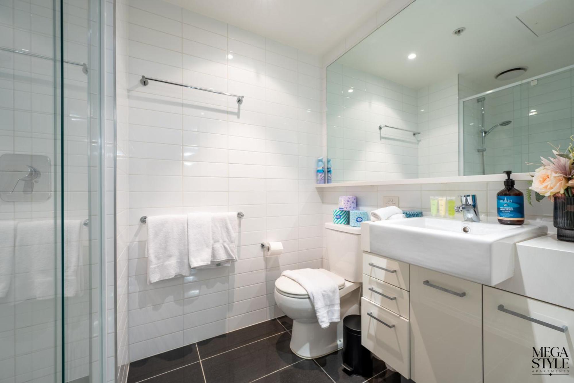 Mega Style Apartments Mainpoint