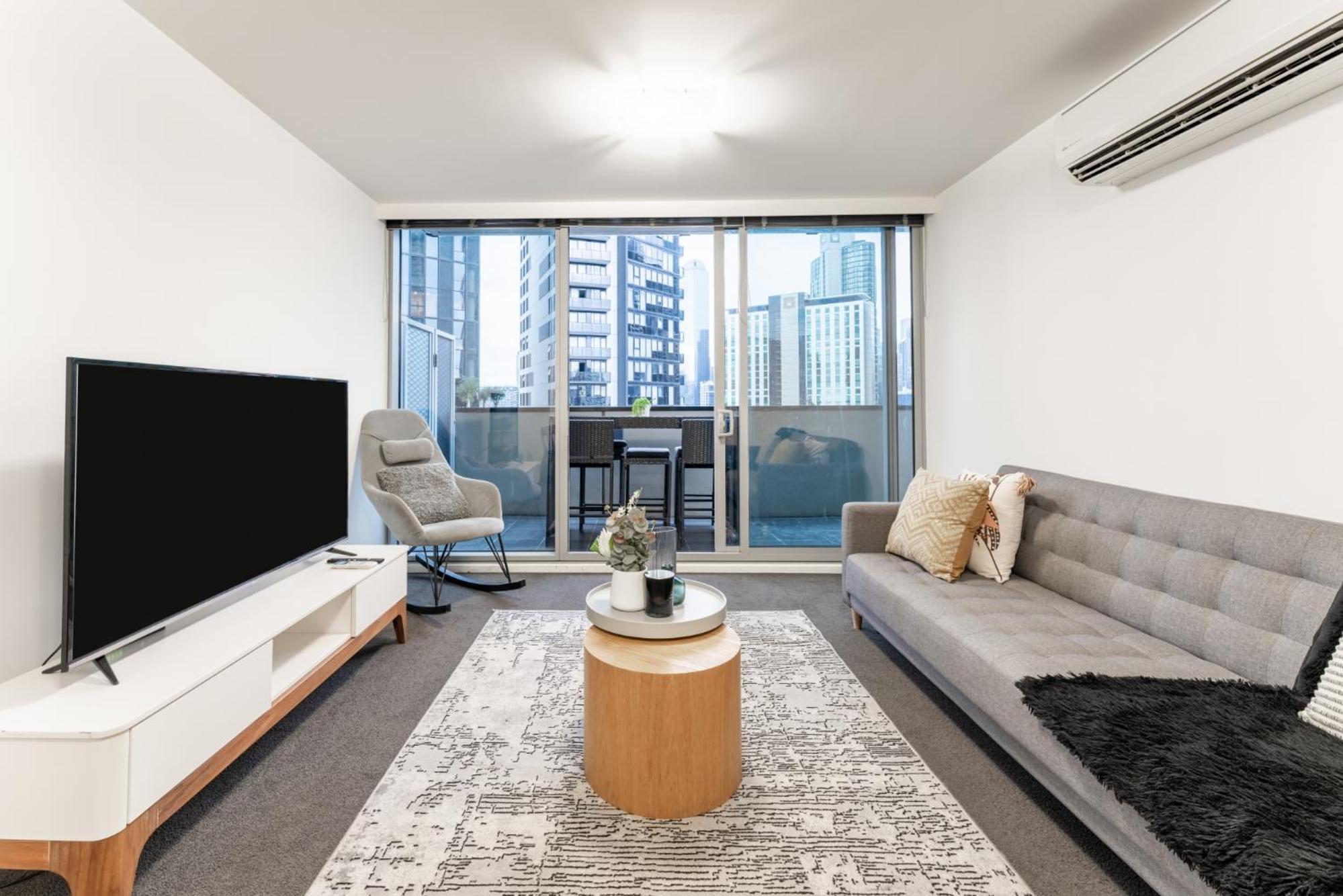 Mega Style Apartments Mainpoint