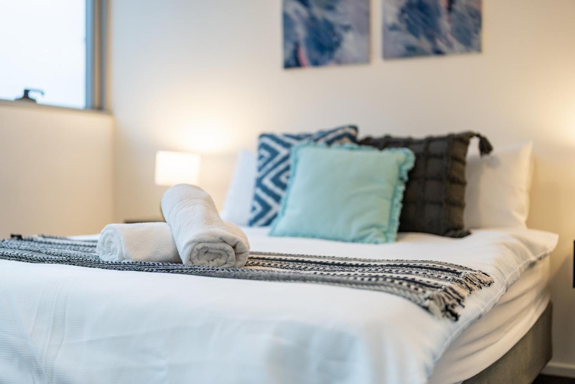 Mega Style Apartments Mainpoint