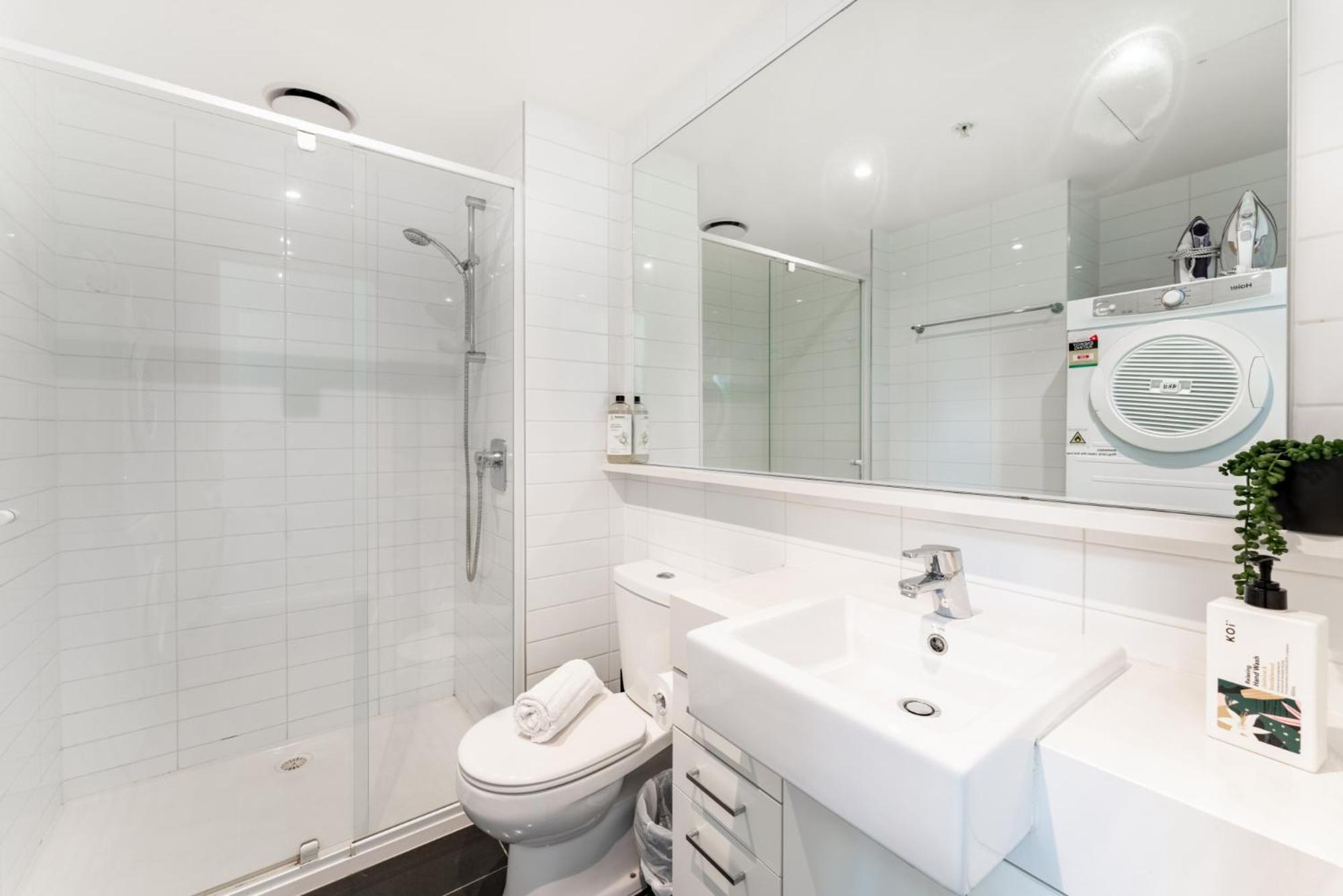 Mega Style Apartments Mainpoint