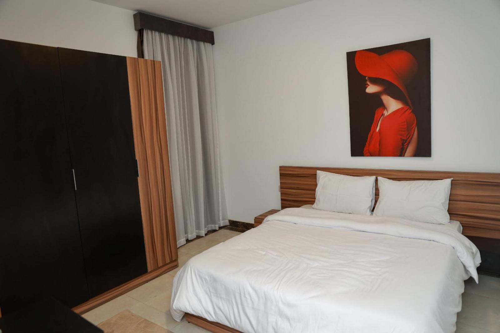 Chic 2BR in Porto, New Cairo