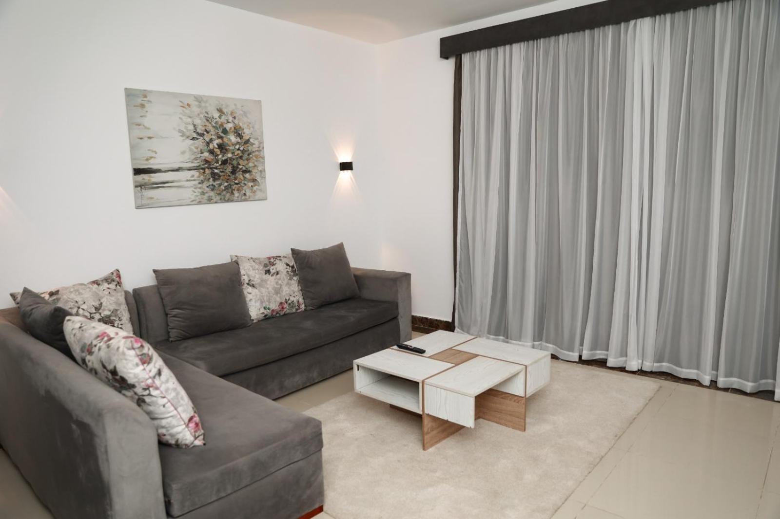 Chic 2BR in Porto, New Cairo