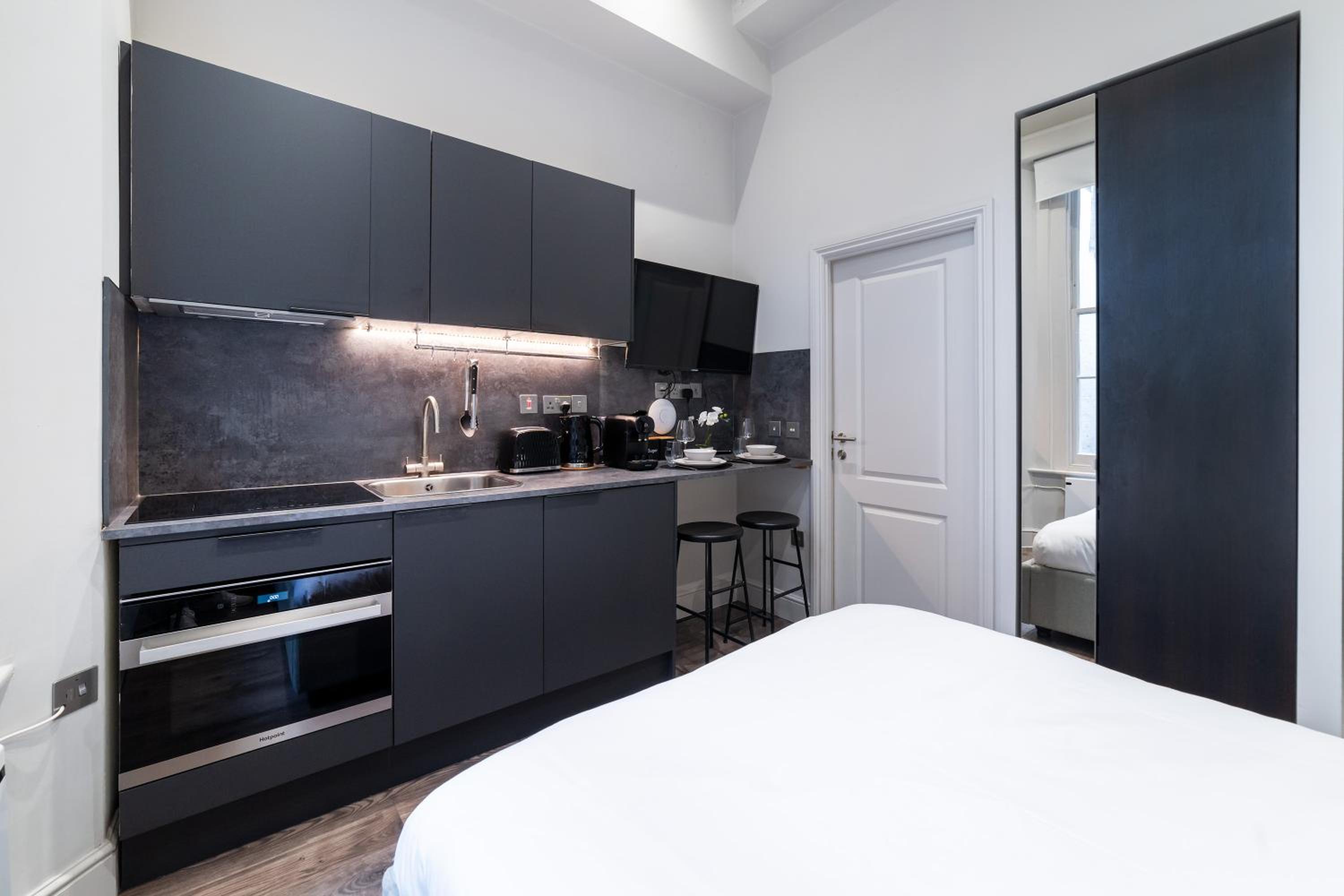 The Notting Hill's Studios