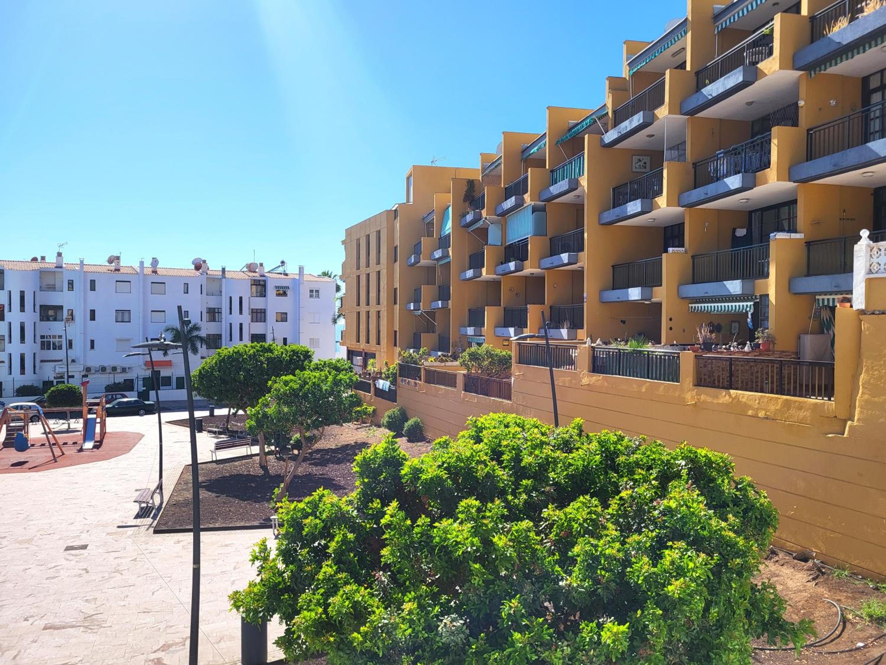 Apartamento Claudia en Lago Santiago con piscina