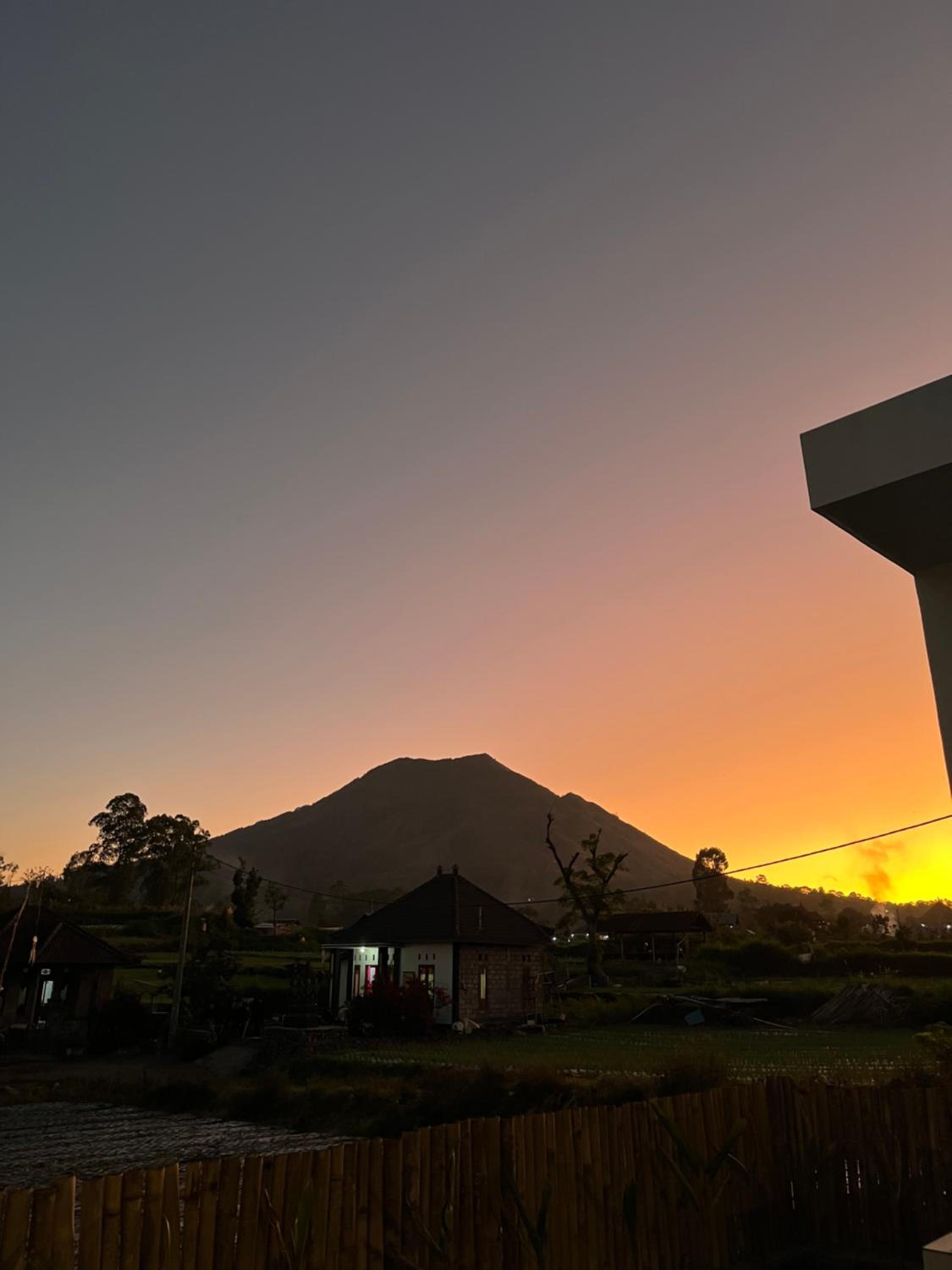 Montana villas by volcano garden