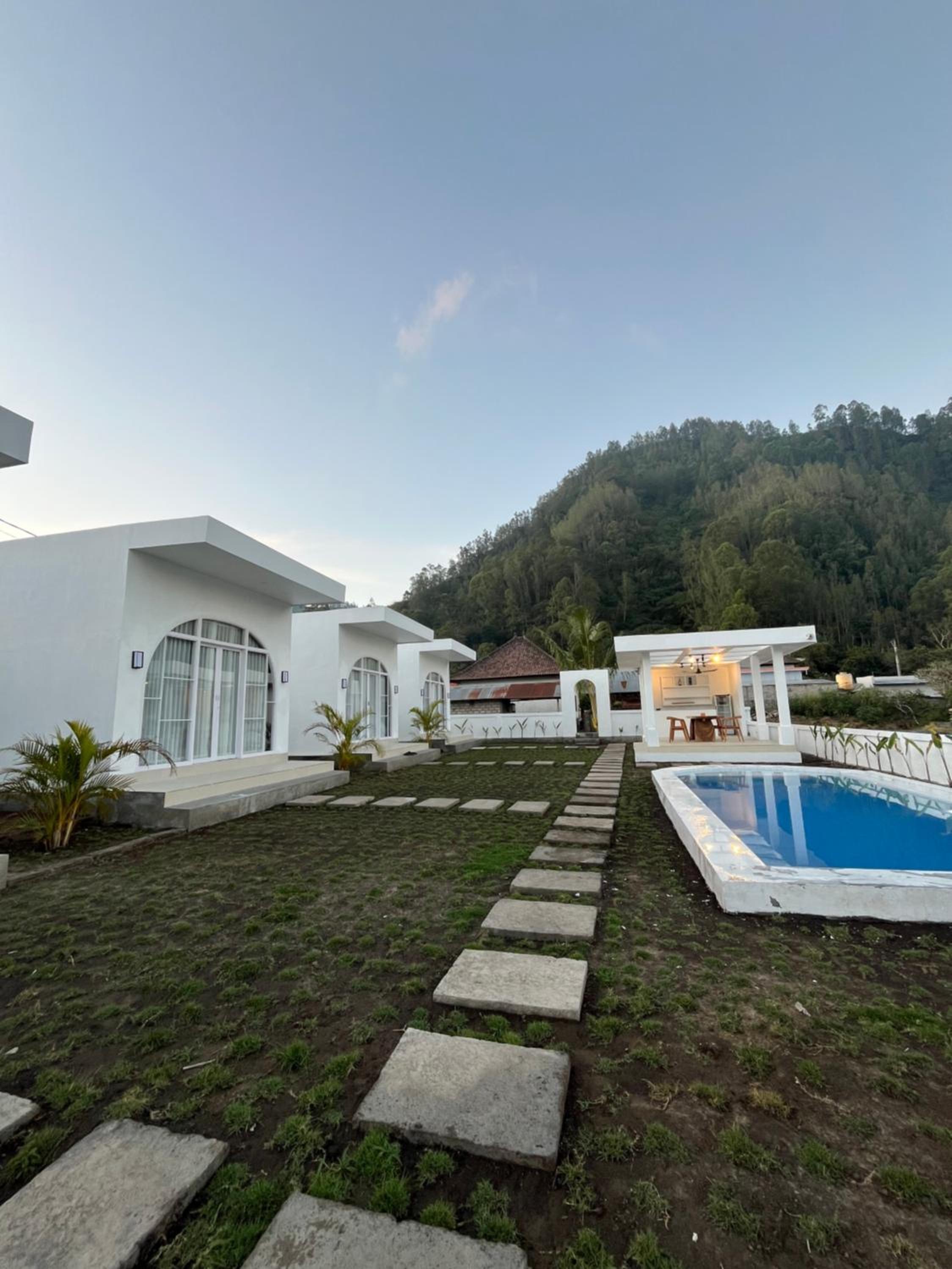 Montana villas by volcano garden