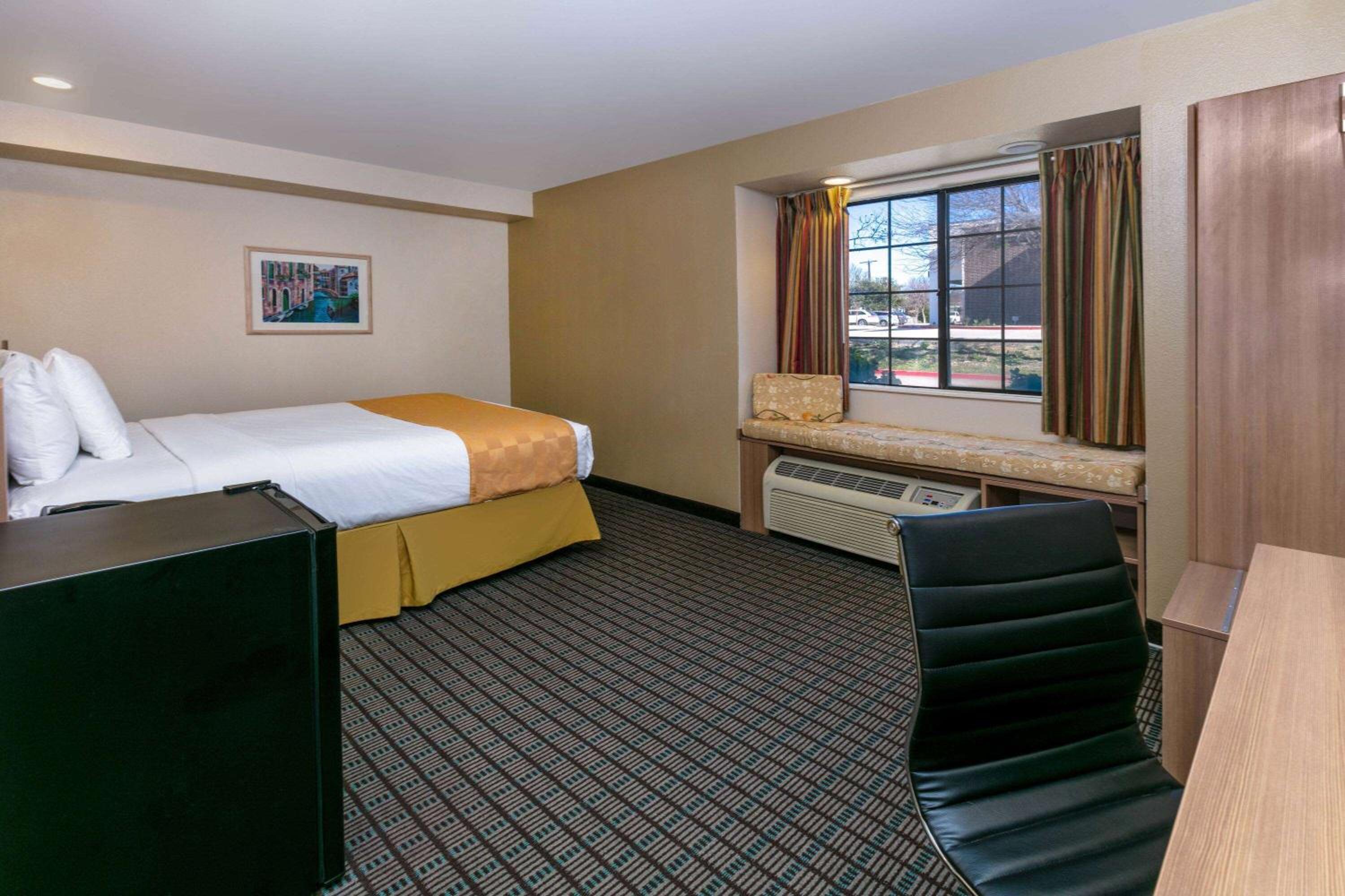 Travelodge by Wyndham Arlington/Dallas Area, Zdjęcie 31