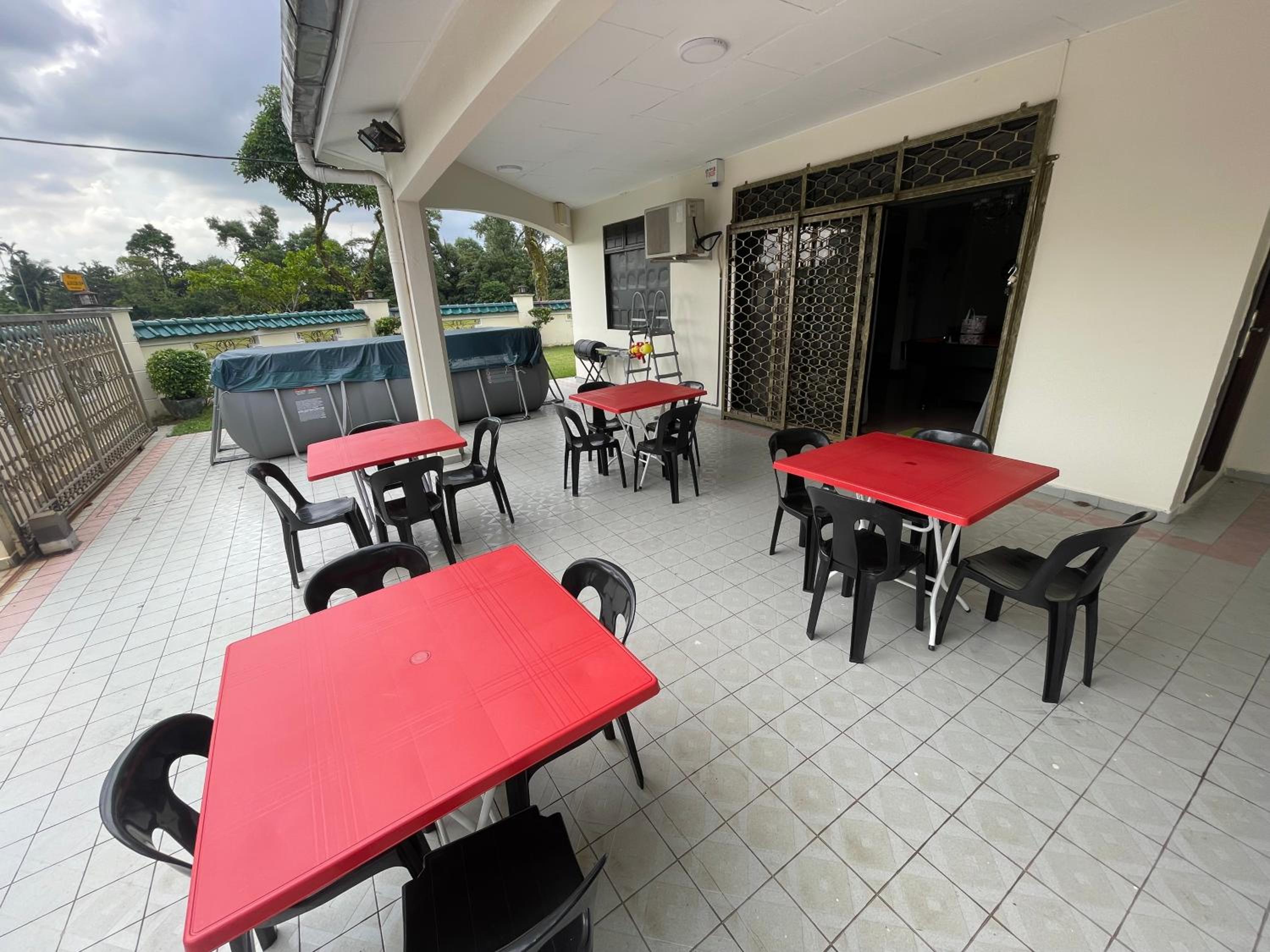 Villa near Adda Heights Yi Jia Restaurant with KTV Mini Theatre n Pool Table