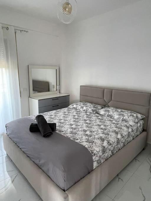 Sunset Apartment, Golem, Albania Seaview