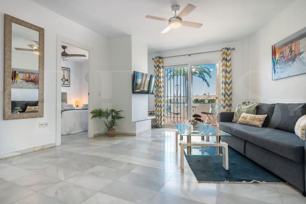 Sunny apartment with balcony & swimming pool by REMS view 2
