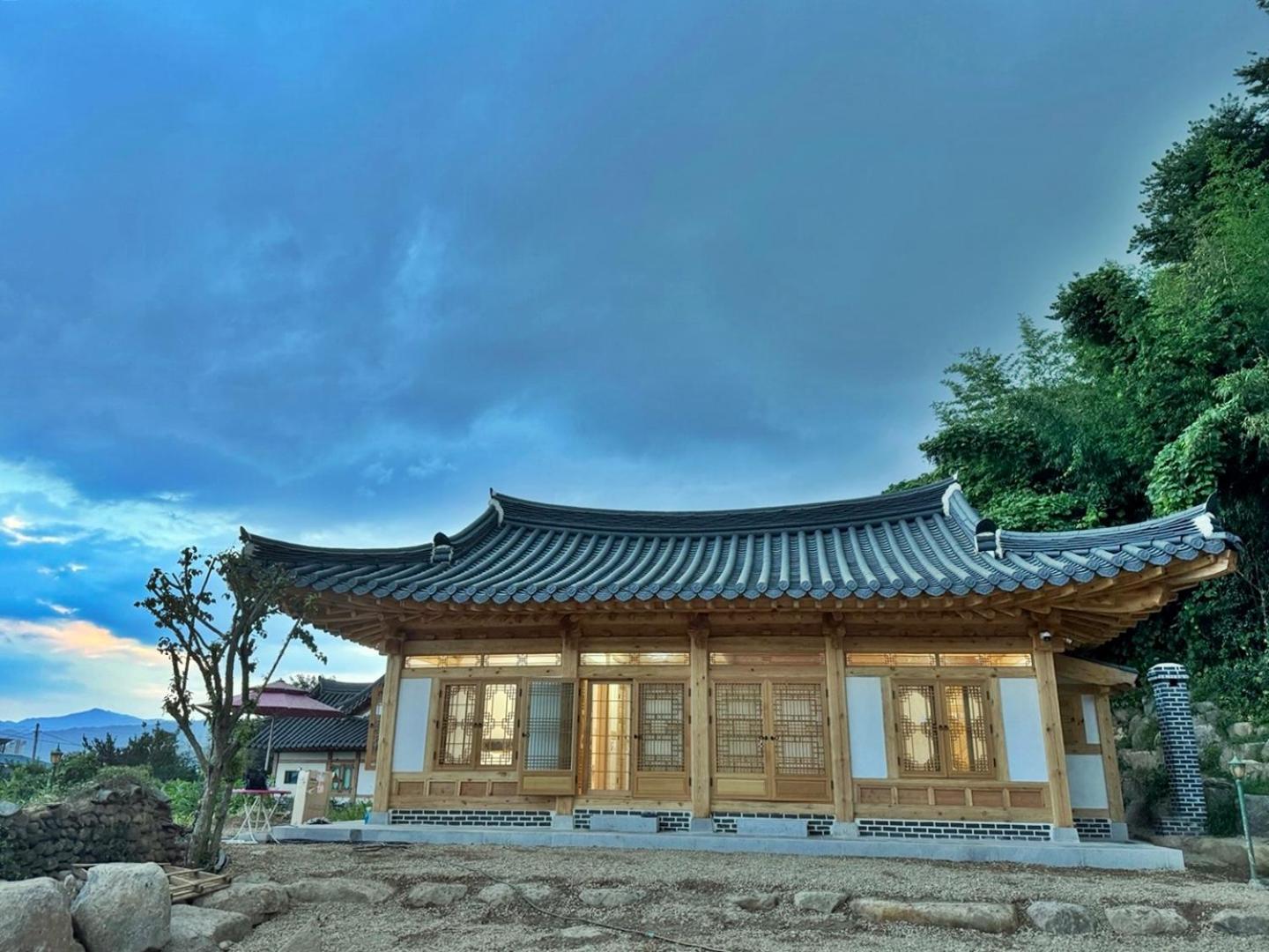 Hanok Stay - Jukrokjeongsa view 5