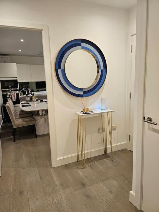 Fulham Design Apartment