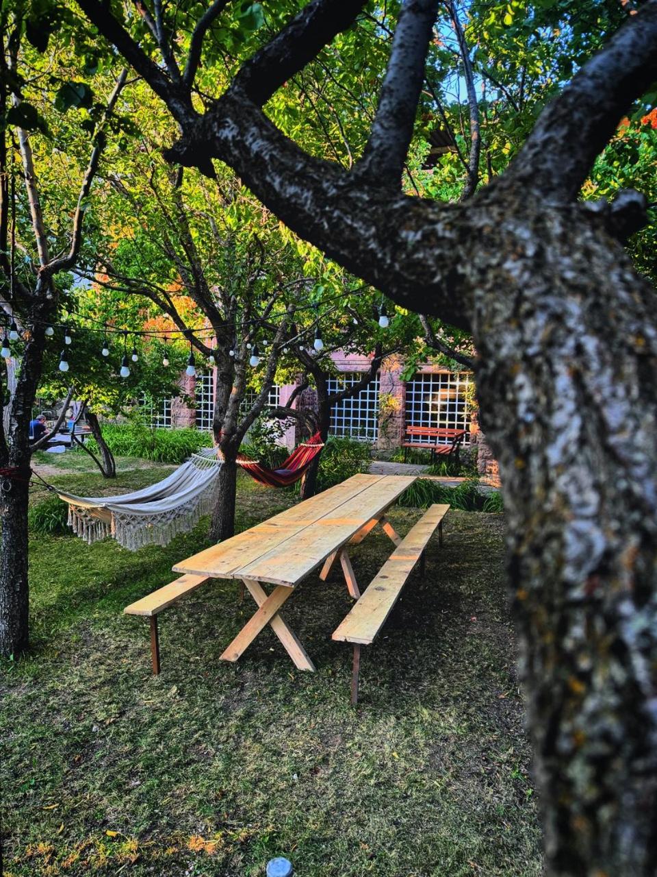Artanish Guest House