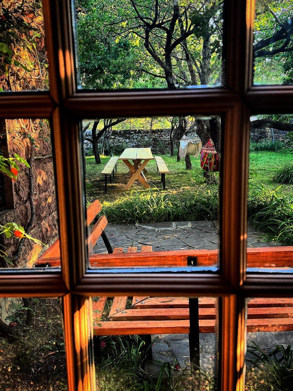 Artanish Guest House