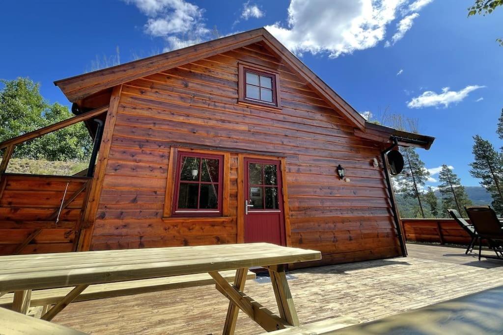Ferienhaus in Vrådal mit Sauna, fußläufig zum Zentrum