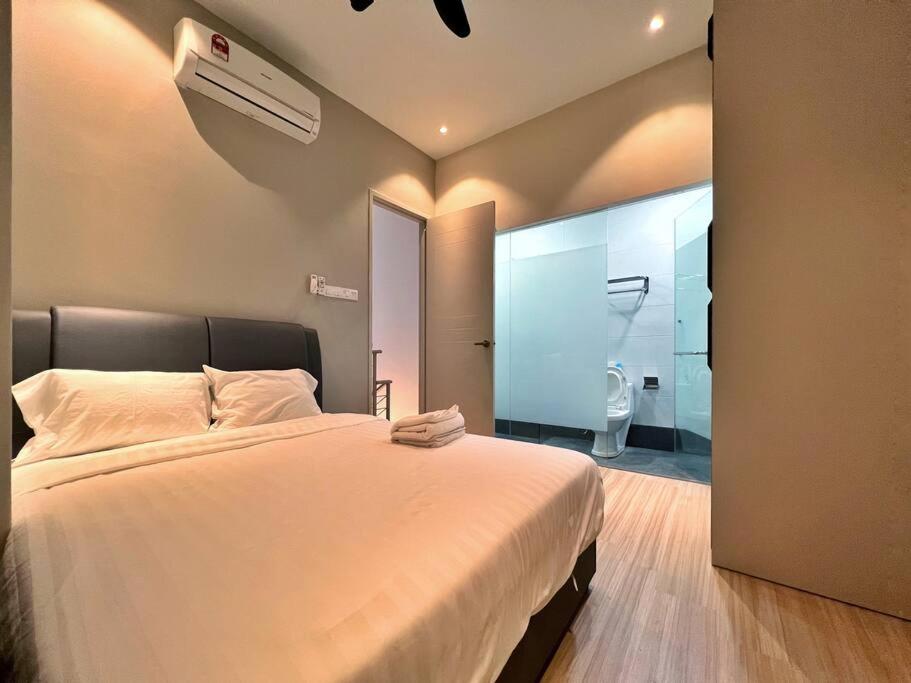 Melaka Penthouse 8-10 Pax 3 Rooms 3 Bathroom 2 Carparks photo 7