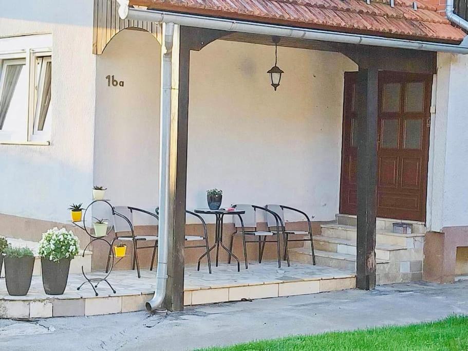 Apartma Laganini