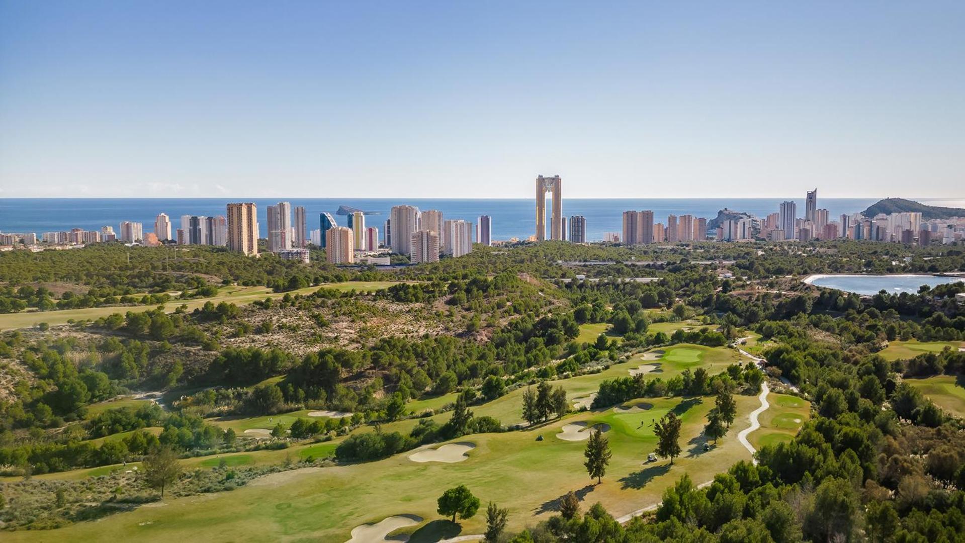 Benidorm Beach - beautiful beachside getaway by Costa Activa Rentals