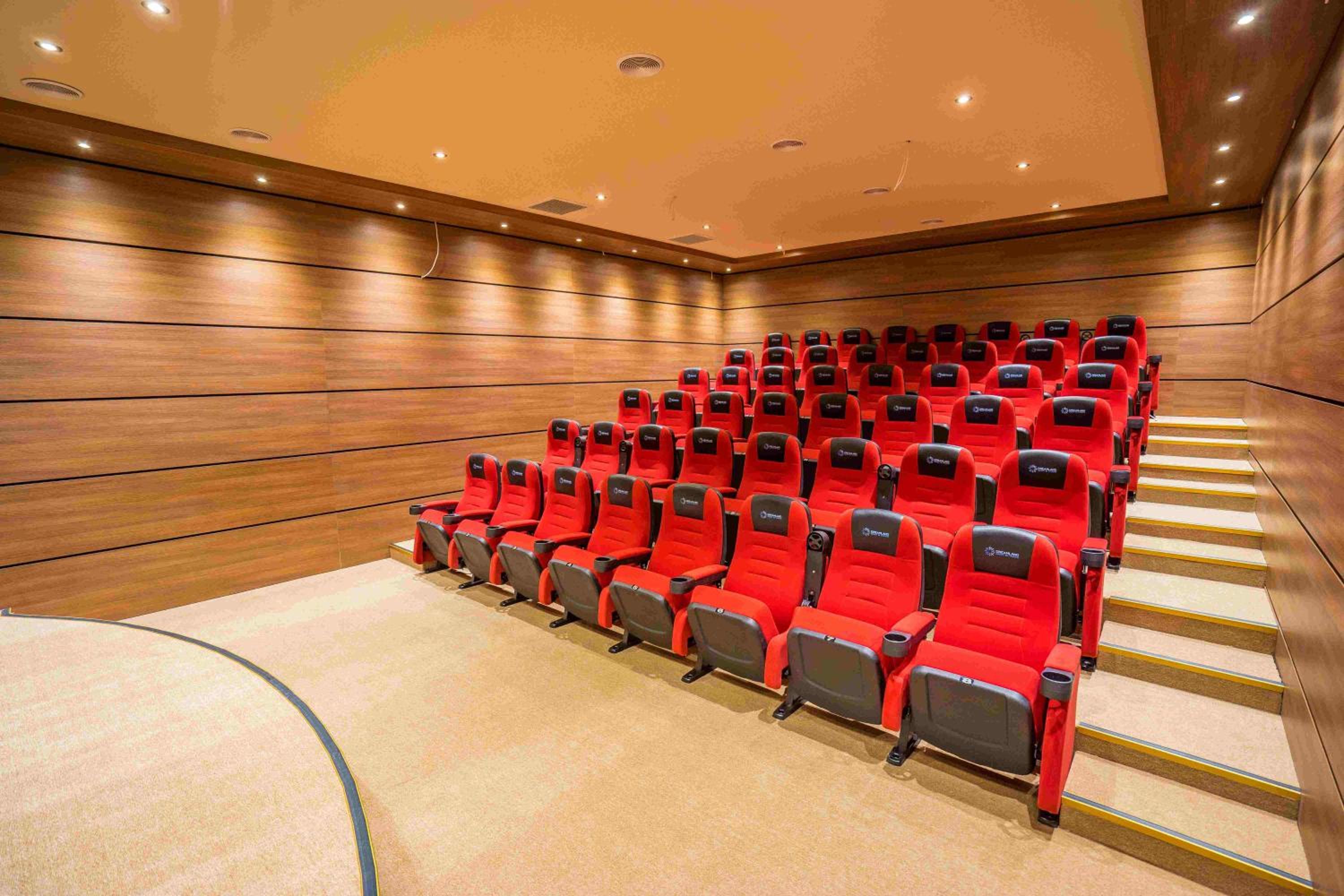meeting & event spaces